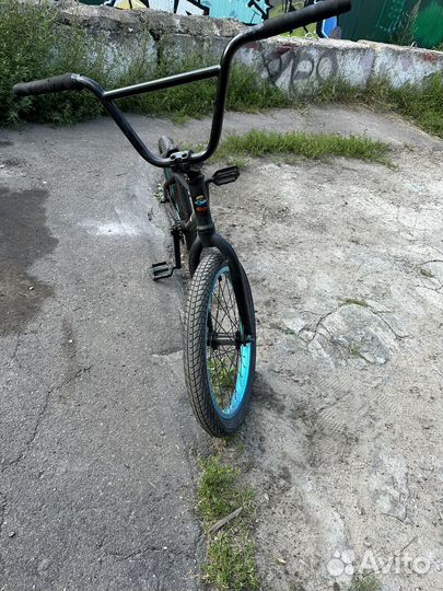 Трюковой велосипед bmx