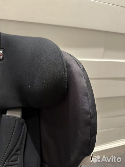 Автокресдо деткое Britax Romer trifix от 9 мес