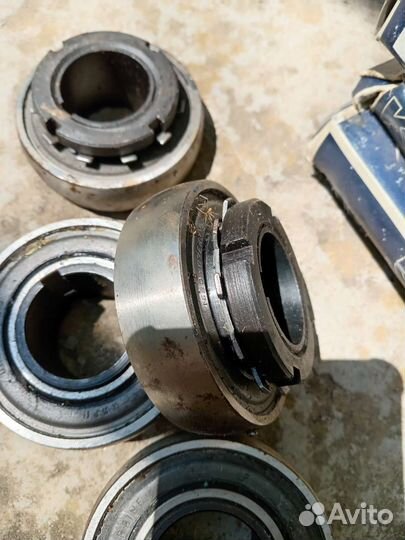 Подшипникикронштейны