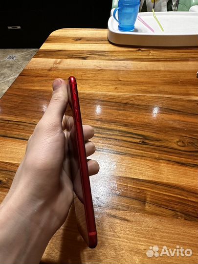 iPhone 8 Plus, 64 ГБ