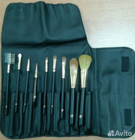 Набор кисточек для макияжа