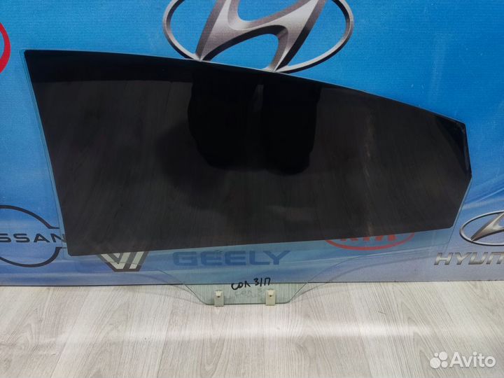Стекло боковое двери Hyundai solaris Прав