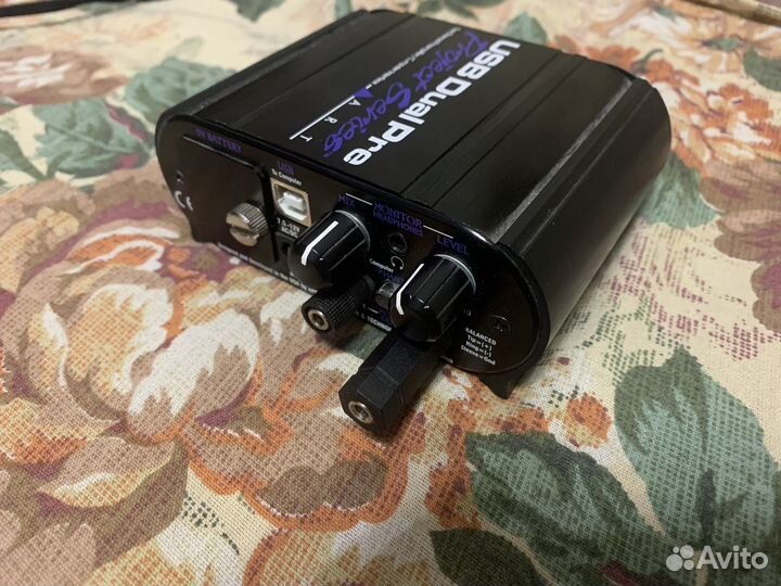 Микрофонный предусилитель