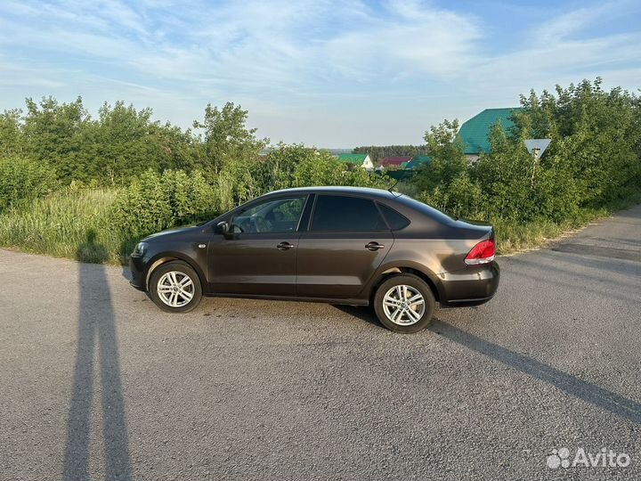 Volkswagen Polo 1.6 AT, 2014, 84 163 км