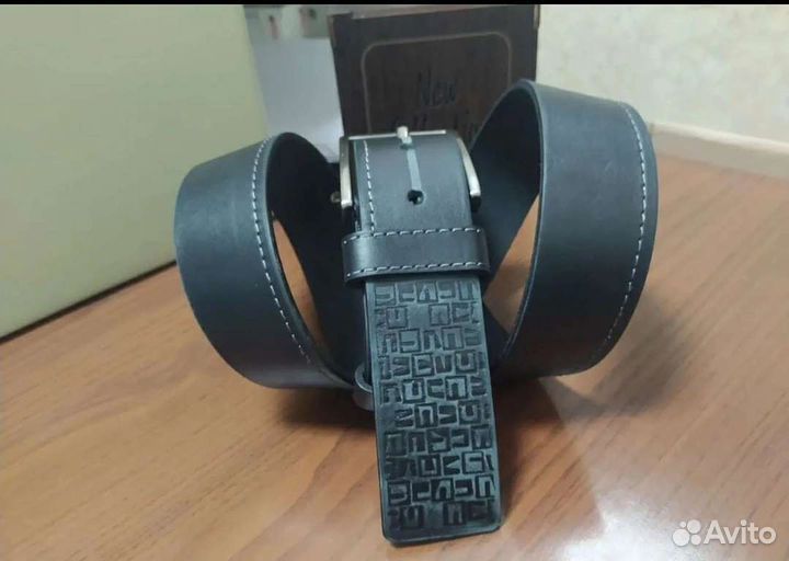 Мужской кожаный ремень. Черно серый