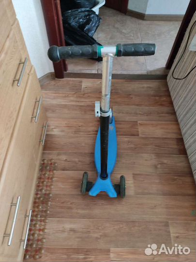 Самокат детский трехколесный бу