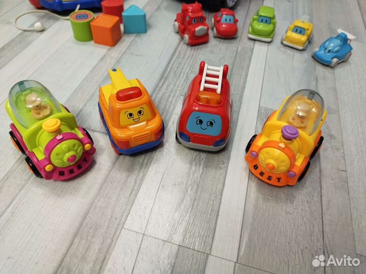 Музыкальные и развивающие игрушки