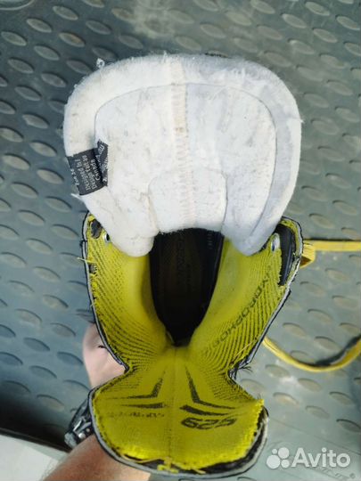 Хоккейные коньки bauer