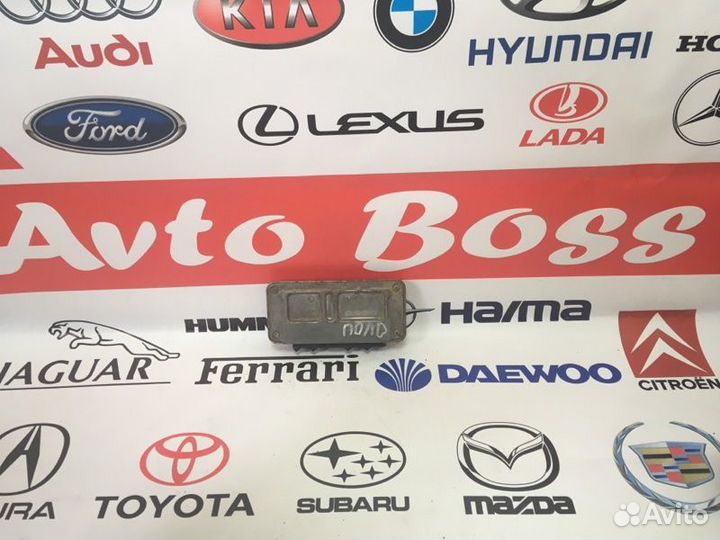 Блок управления двигателем правый Volkswagen Polo