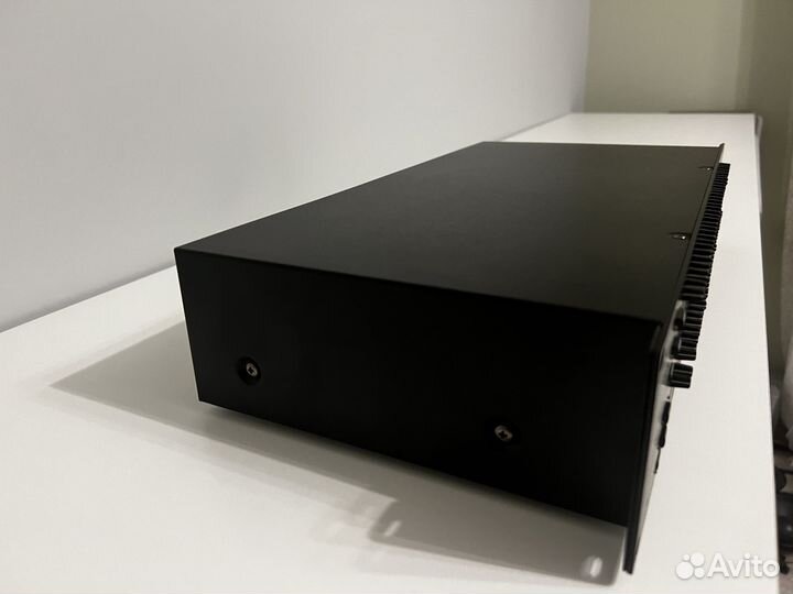 Эквалайзер yamaxa Q2031B новый