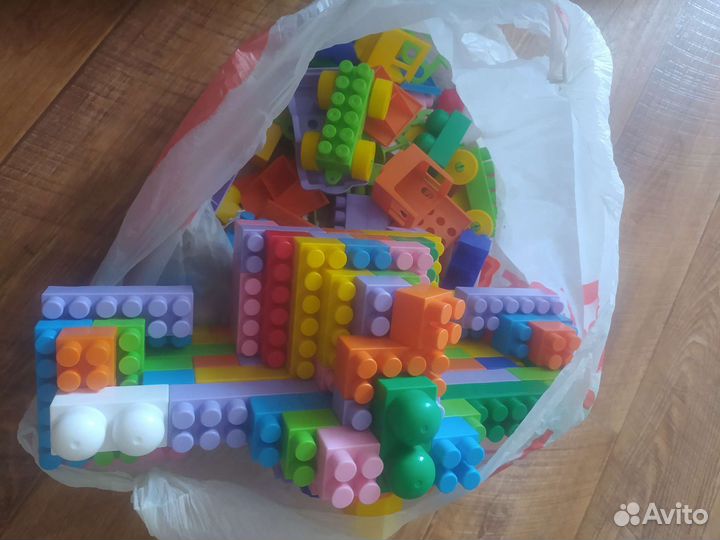 Развивающие игрушки