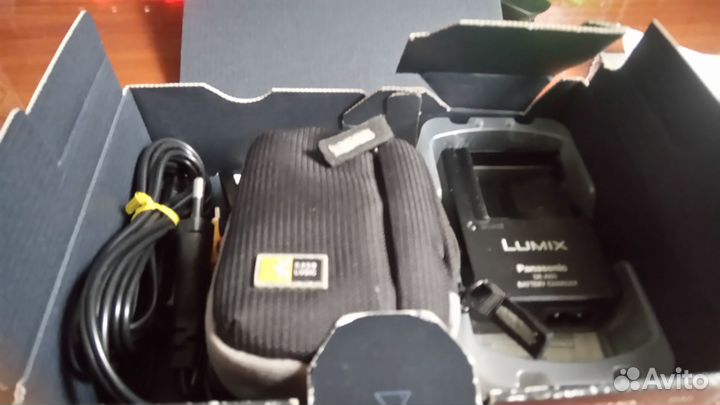 Panasonic Lumix DMC-FX700 новый