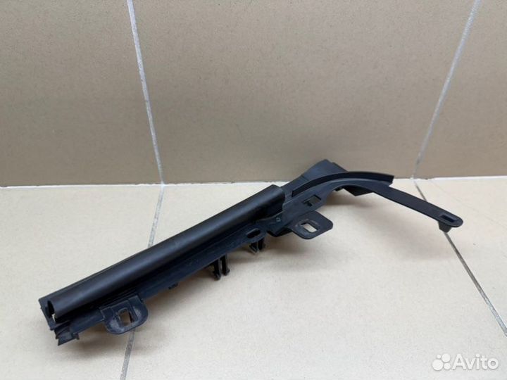 Уплотнитель капота левый Mercedes-Benz E W213 2.0