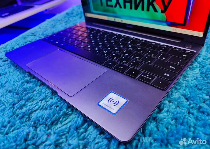 Мощный ультрабук/метал 8ядер/8гигов/512Gb SSD