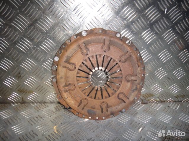 Корзина сцепления Passat B5 (97-05) седан МКПП EZG