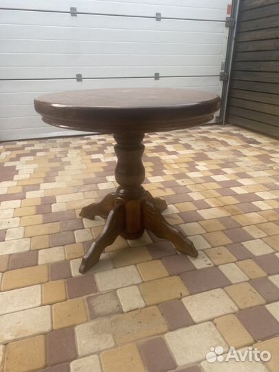 Стол круглый