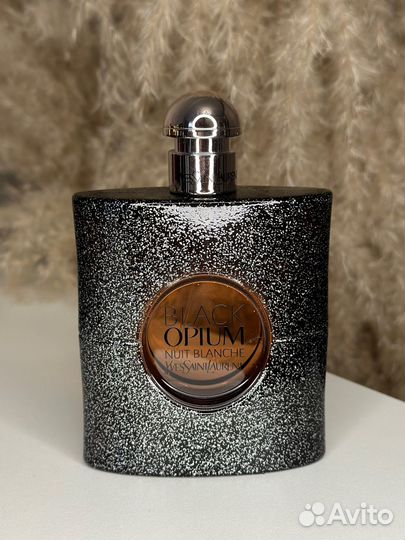 Yves Saint Laurent Black Opium Nuit Blanche