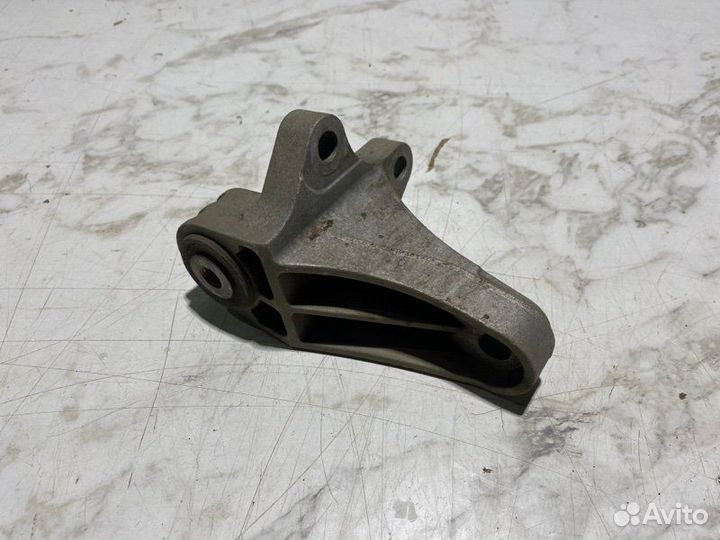 Кронштейн АКПП Ford Focus pnda 2014