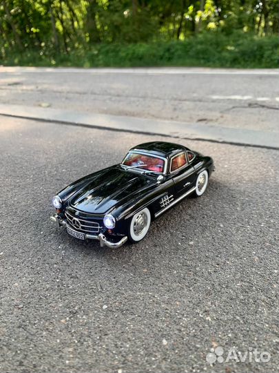 Mercedes-Benz 300SL 1954 Модель авто