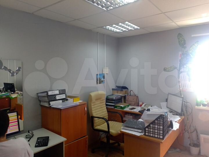 Офисный блок, 100 м²