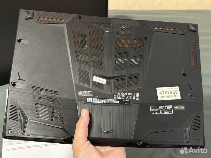 MSI GF65 144Hz i5 3060 512gb