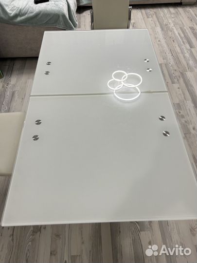 Кухонный стол стеклянный раздвижной бу