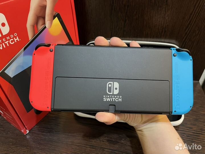 Портативная игровая приставка nintendo switch