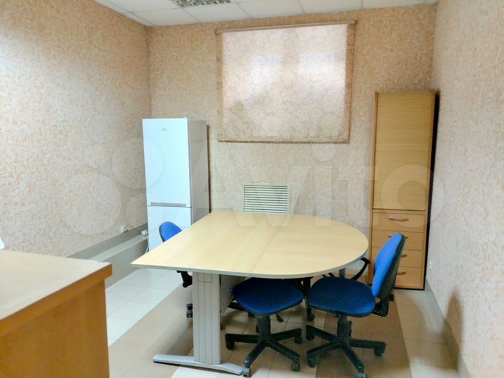 Офис рядом с метро 70 м²