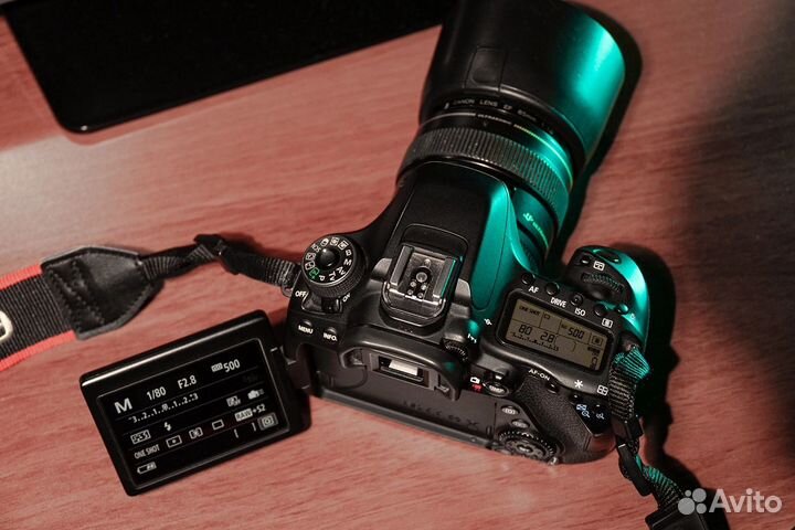 Фотоаппарат canon 80D