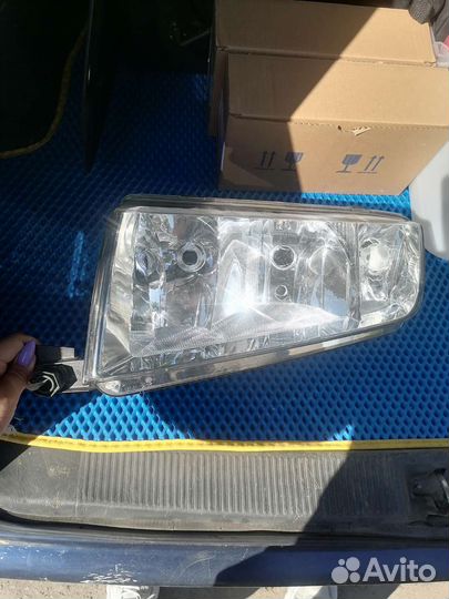 Фара левая skoda fabia