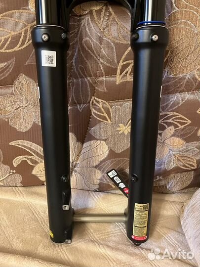 Вилка 2022 SR Suntour durolux36 EQ R2C2 29 boost