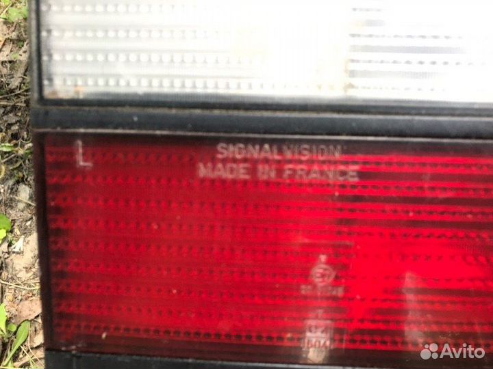 Фонарь задний левый Volkswagen Passat B3 1988-1997