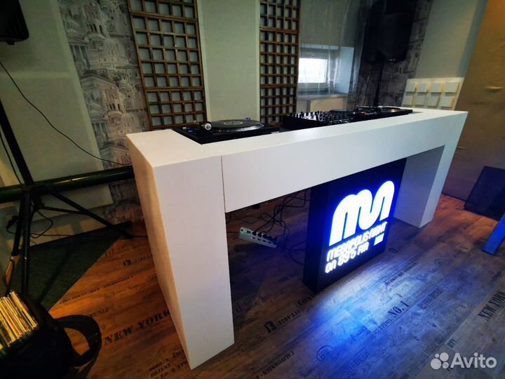 Диджейская DJ Стойка