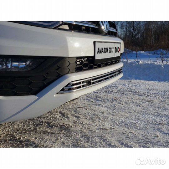 Решетка радиатора Volkswagen Amarok