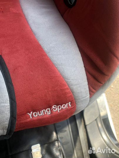 Автокресло Recaro Young Sport 9-36 кг