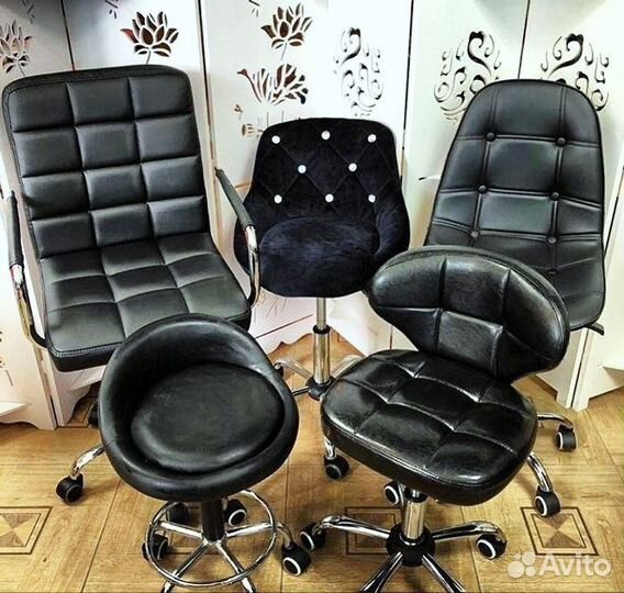 Стул кресло на колесах