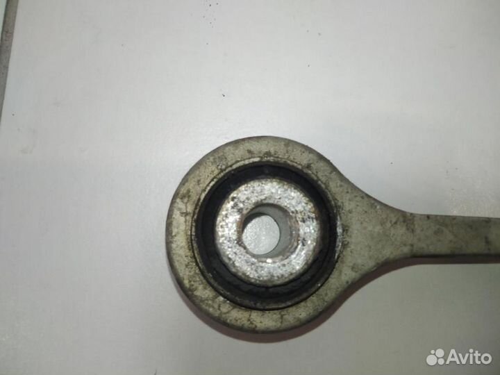 Стойка переднего стабилизатора Volkswagen Touareg