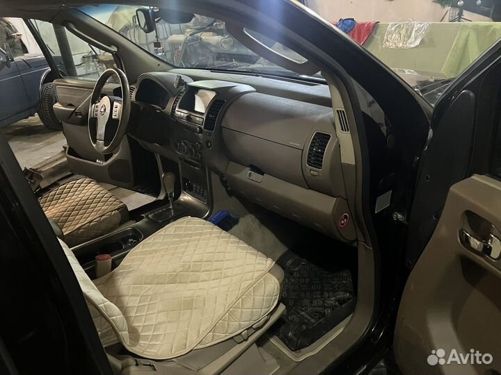 Nissan Pathfinder 2.5 AT, 2006, 348 000 км