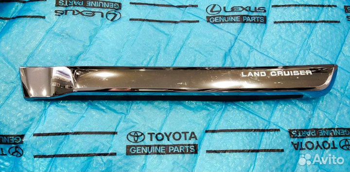 Молдинг двери Land Cruiser 200 задний левый 15-21