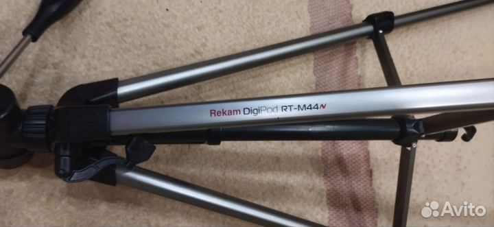 Штатив для фотоаппарата, камеры