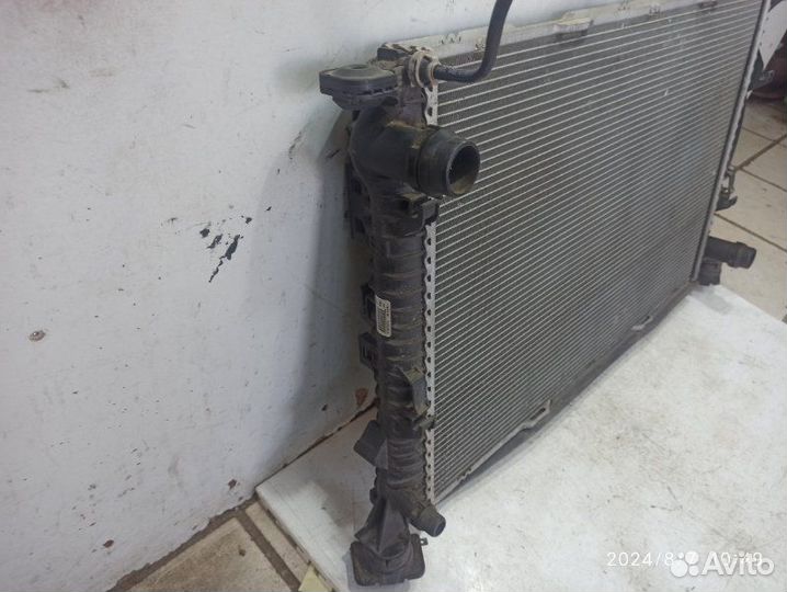 Радиатор охлаждения двигателя Audi A4 A7 A6