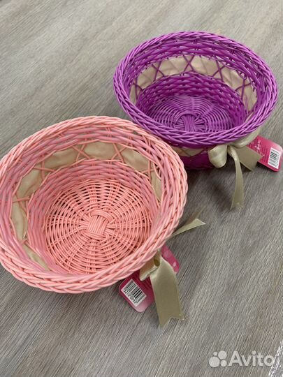 Декоративные корзинки пластик