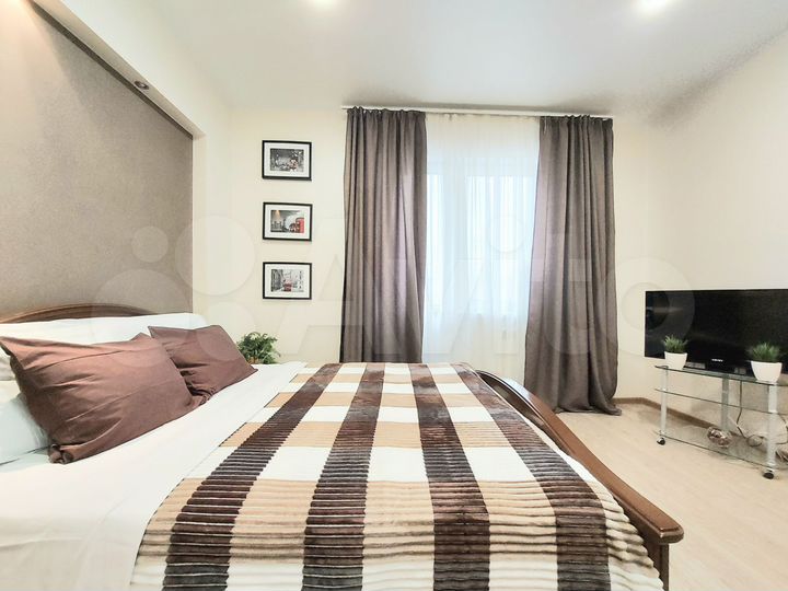 1-к. квартира, 42 м², 4/14 эт.