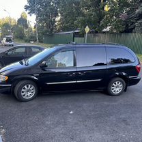 Chrysler Town & Country 3.8 AT, 2004, 190 000 км, с пробегом, цена 930 000 руб.