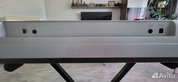 Синтезатор yamaha DGX-220