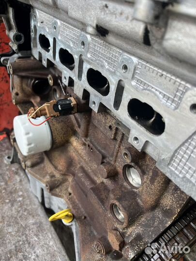 Двигатель K4M760 Рено Меган 2