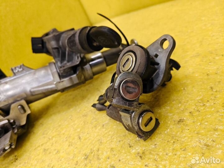 Polo V комплект замок зажигания,личинка,ключ