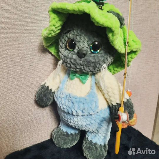 Басик рыбак