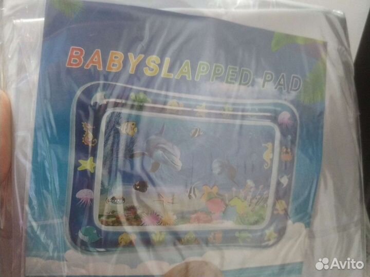 Надувной коврик малышу на пляж