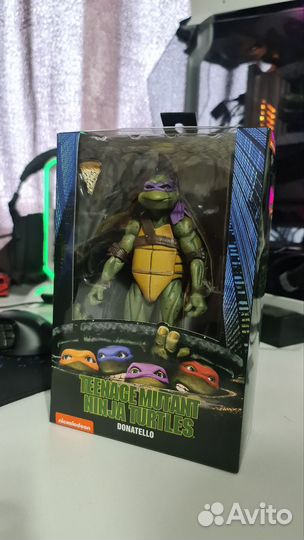 Черепашка-ниндзя оригинал Neca Донателло